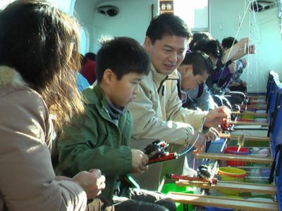 富士五湖・河口湖でワカサギ釣り