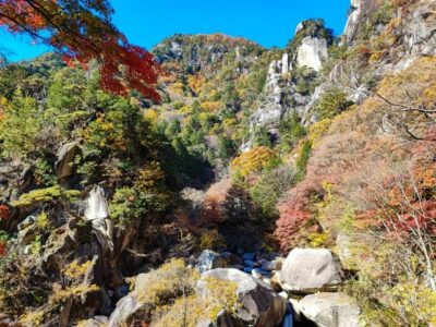 山梨の渓谷を難易度順に5つ紹介！美しい景色でリフレッシュしよう
