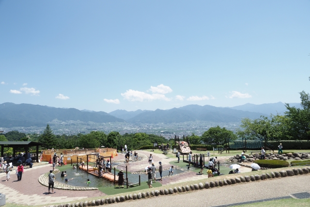 小学生以上も充実の水遊びスポット