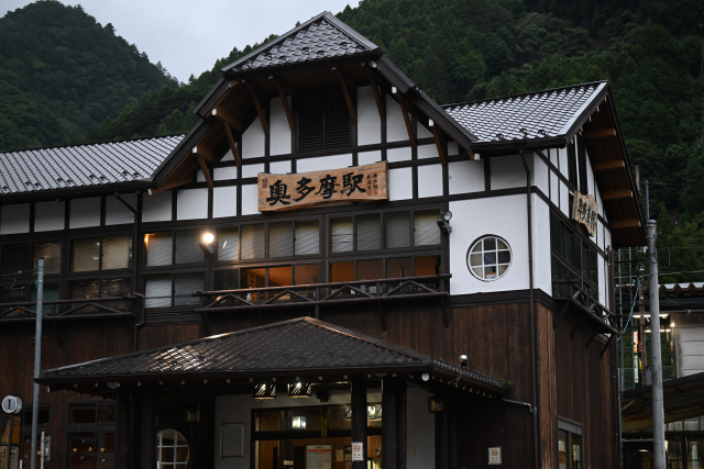 渓谷と森林に癒されながら過ごせる「奥多摩(東京)」