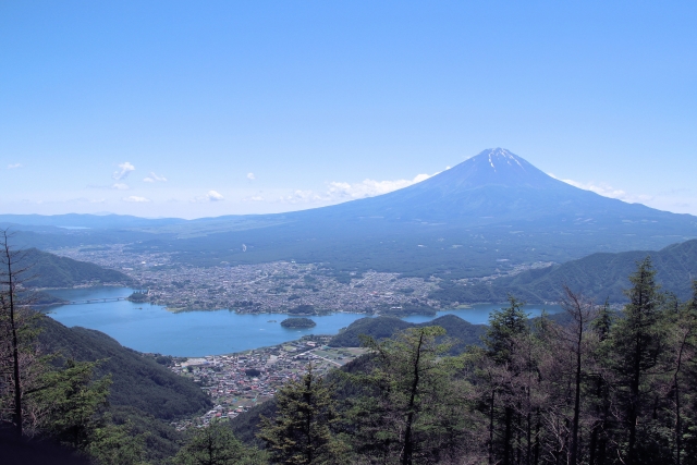 【絶景写真を撮るなら】新道峠FUJIYAMAツインテラス