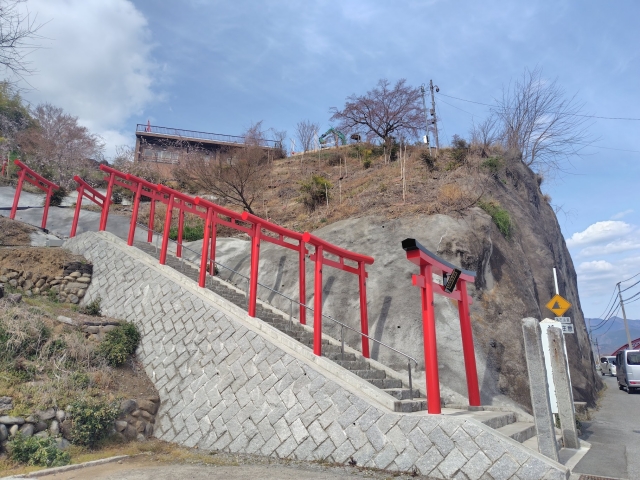山梨の厄払いスポット(3)差出磯大嶽山神社(山梨市)